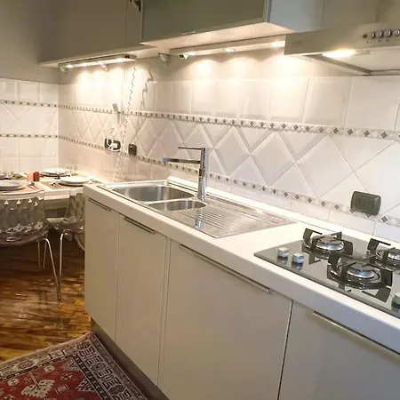 Verrazzano House