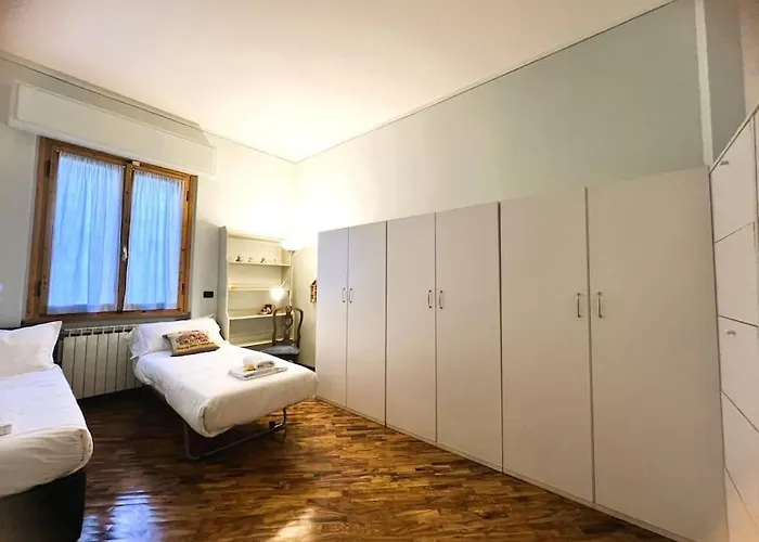 Verrazzano House